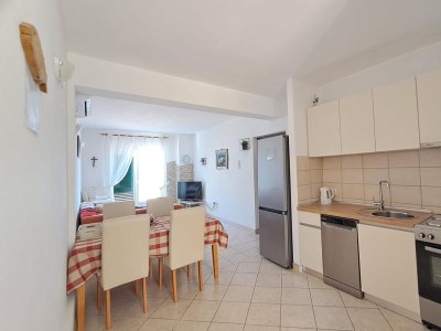 Apartment Two bedroom apartment near beach Povlja, Brač A-24248-a - Outdoor photo 8