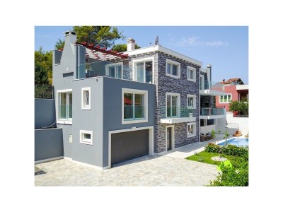 Apartment Three bedroom apartment with terrace and sea view Arbanija, Čiovo A-24254-a - Outdoor photo 8