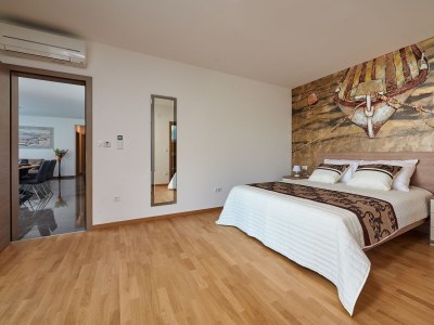 Apartment Three bedroom apartment with terrace and sea view Arbanija, Čiovo A-24254-a - Outdoor photo 21