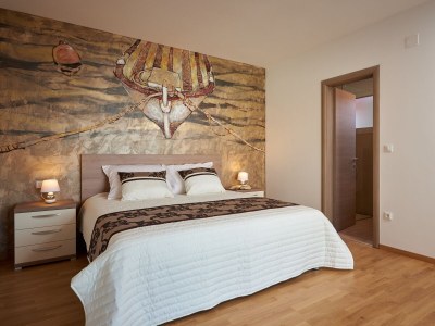 Apartment Three bedroom apartment with terrace and sea view Arbanija, Čiovo A-24254-a - Outdoor photo 22