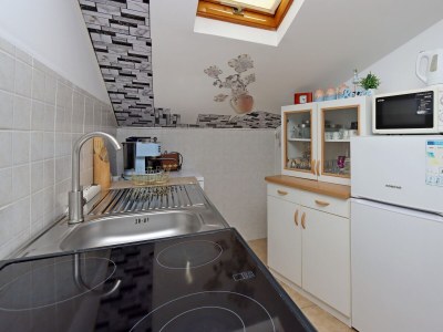 Apartment Studio flat with terrace Kampor, Rab AS-24630-a - Outdoor photo 9