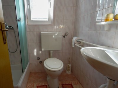 Apartment Two bedroom apartment with terrace Vir A-18140-a - Outdoor photo 9