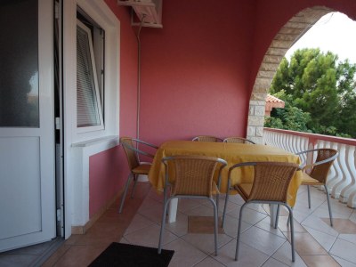 Apartment Two bedroom apartment with terrace and sea view Vir A-18140-c - Outdoor photo 11