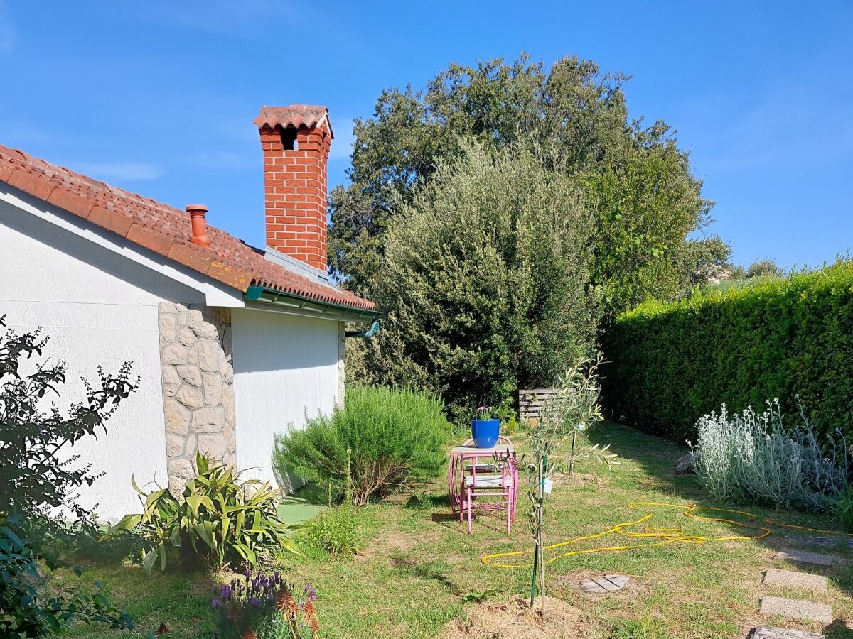 Apartment One bedroom apartment near beach Supetarska Draga - Gonar, Rab A-24423-b - Outdoor photo 3