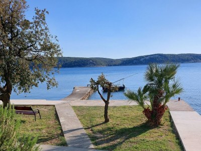 Apartment One bedroom apartment near beach Supetarska Draga - Gonar, Rab A-24423-b - Outdoor photo 4