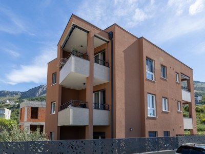 Apartment Two bedroom apartment with terrace Podstrana, Split A-24380-a - Outdoor photo 3