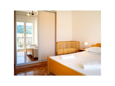 Apartment Two bedroom apartment with balcony Lopar, Rab A-24754-a - Outdoor photo 11