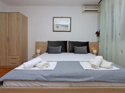 Apartment Two bedroom apartment with terrace Selce, Crikvenica A-24439-a - Outdoor photo 16