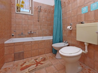 Apartment One bedroom apartment with balcony and sea view Selce, Crikvenica A-24439-b - Outdoor photo 15