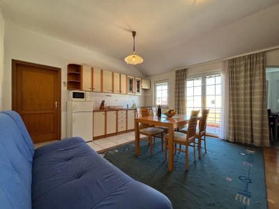 Apartment One bedroom apartment with terrace and sea view Kukljica, Ugljan A-24795-a - Outdoor photo 15