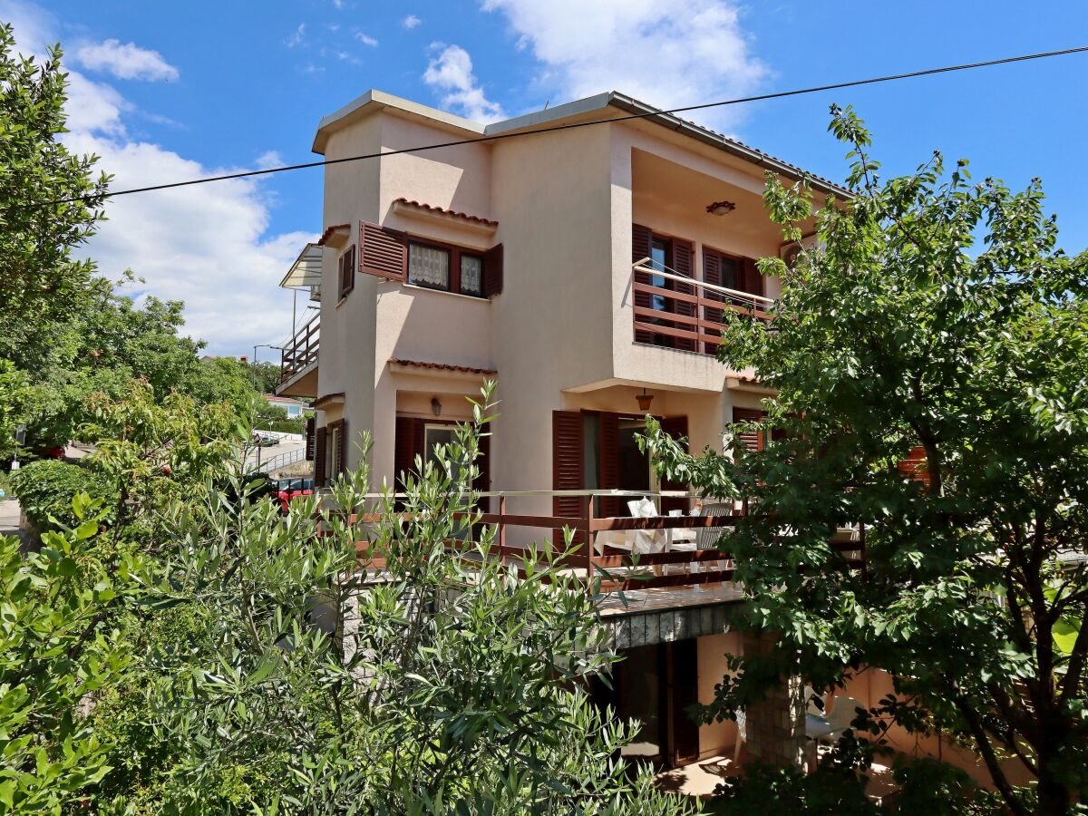 Apartment One bedroom apartment with terrace Selce, Crikvenica A-24450-a - Outdoor photo 2