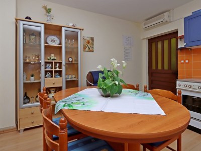 Apartment One bedroom apartment with terrace Selce, Crikvenica A-24450-b - Outdoor photo 11