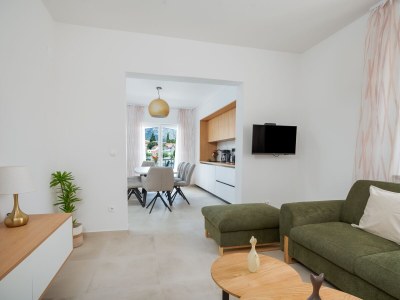 Holiday house Four-bedroom house with terrace and sea view Rogotin, Neretva Delta - Ušće Neretve K-24802 - Outdoor photo 13