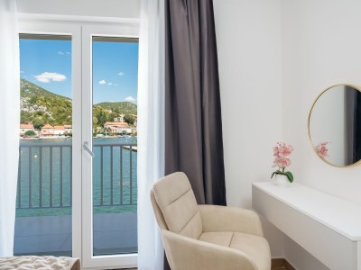 Holiday house Four-bedroom house with terrace and sea view Rogotin, Neretva Delta - Ušće Neretve K-24802 - Outdoor photo 27