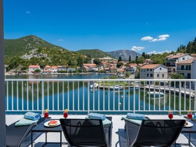 Holiday house Four-bedroom house with terrace and sea view Rogotin, Neretva Delta - Ušće Neretve K-24802 - Outdoor photo 48