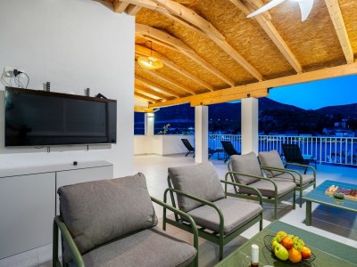 Holiday house Four-bedroom house with terrace and sea view Rogotin, Neretva Delta - Ušće Neretve K-24802 - Outdoor photo 56