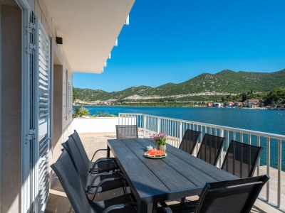Holiday house Four-bedroom house with terrace and sea view Rogotin, Neretva Delta - Ušće Neretve K-24802 - Outdoor photo 64