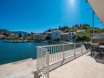 Holiday house Four-bedroom house with terrace and sea view Rogotin, Neretva Delta - Ušće Neretve K-24802 - Outdoor photo 66