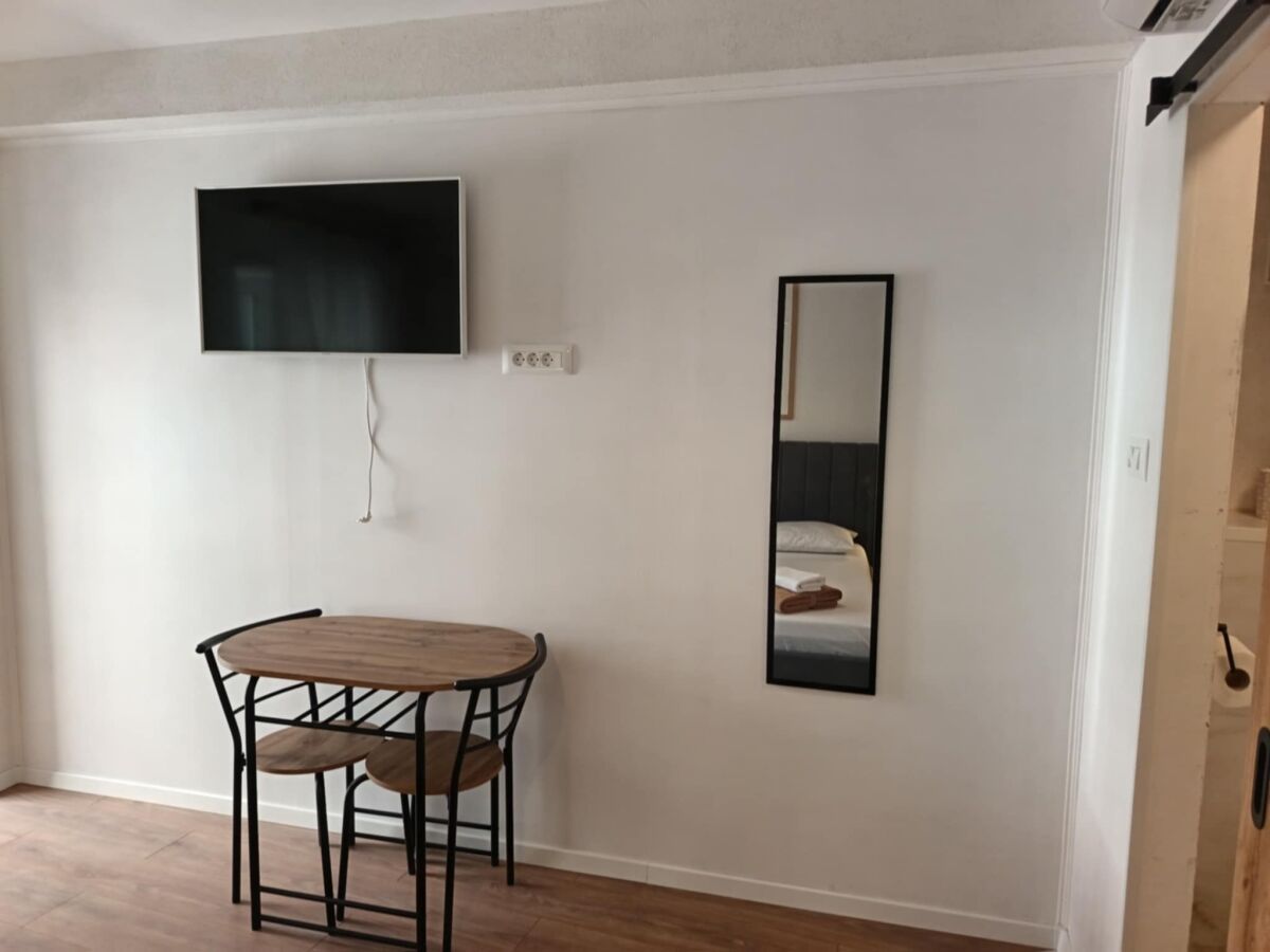 Holiday room with terrace Komiža, Vis S-24523-b - Outdoor photo 3