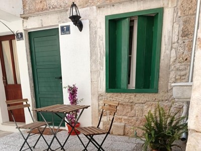 Holiday room with terrace Komiža, Vis S-24523-b - Outdoor photo 8