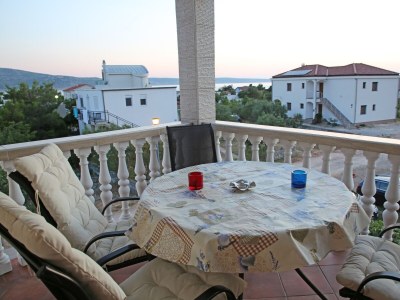 Apartment One bedroom apartment with terrace and sea view Seline, Paklenica A-24806-b - Outdoor photo 23