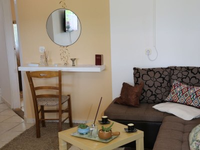 Apartment One bedroom apartment with terrace Seline, Paklenica A-24806-d - Outdoor photo 8