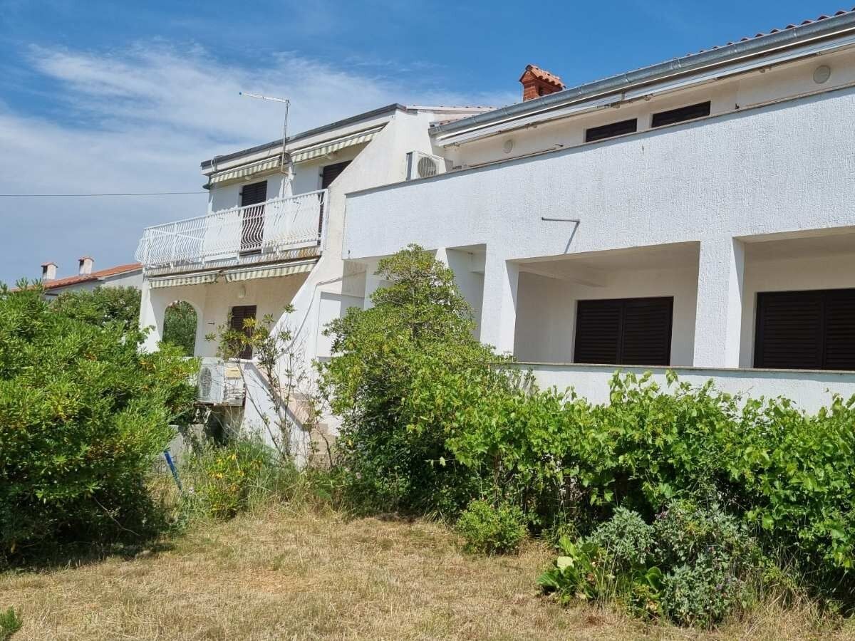 Apartment One bedroom apartment with terrace and sea view Punat, Krk A-24812-a - Outdoor photo 3