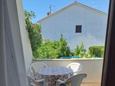 Apartment One bedroom apartment with terrace and sea view Punat, Krk A-24812-a - Outdoor photo 12