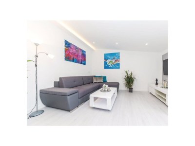 Holiday house Comfortable and spacious house with terrace and sea view Kaštel Lukšić, Kaštela K-24815 - Outdoor photo 17