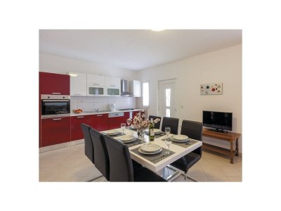 Holiday house Comfortable and spacious house with terrace and sea view Kaštel Lukšić, Kaštela K-24815 - Outdoor photo 19