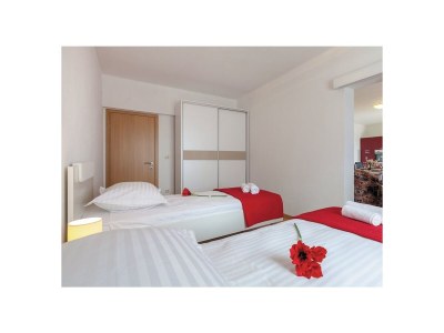 Holiday house Comfortable and spacious house with terrace and sea view Kaštel Lukšić, Kaštela K-24815 - Outdoor photo 25