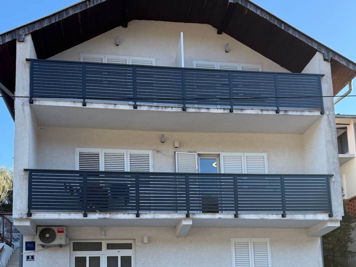 Apartment Three bedroom apartment with terrace Trpanj, Pelješac A-24922-a - Outdoor photo 2