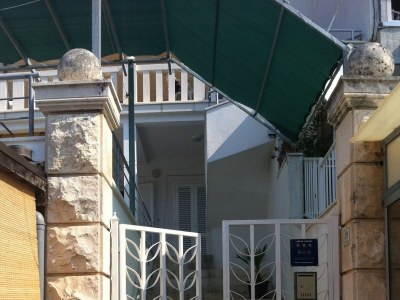 Apartment One bedroom apartment with terrace and sea view Hvar A-24926-a - Outdoor photo 9