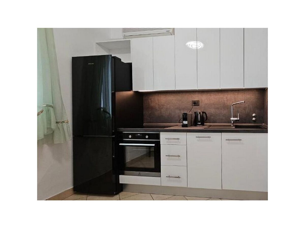 Apartment Two bedroom apartment with terrace Vodice A-24938-a - Outdoor photo 3