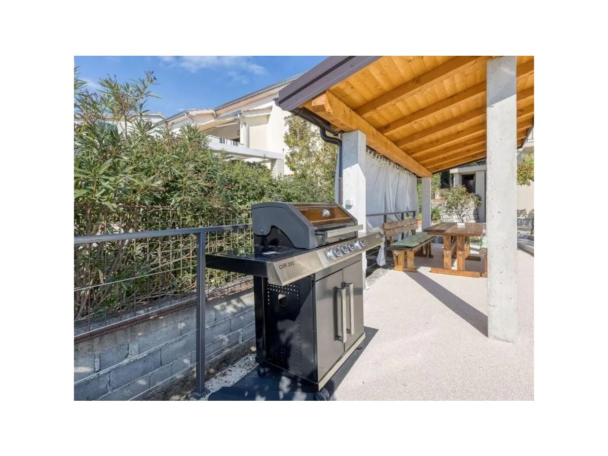 Apartment One bedroom apartment with air-conditioning Rijeka A-24958-a - Outdoor photo 5