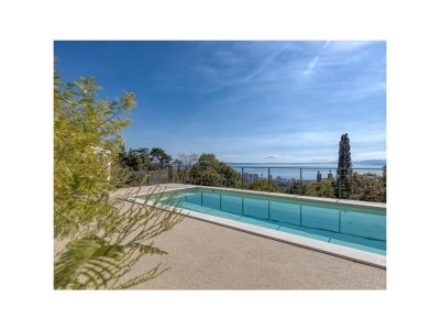 Apartment One bedroom apartment with air-conditioning Rijeka A-24958-a - Outdoor photo 2