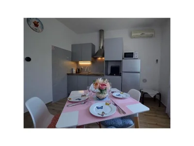 Apartment One bedroom apartment with air-conditioning Rijeka A-24958-a - Outdoor photo 12