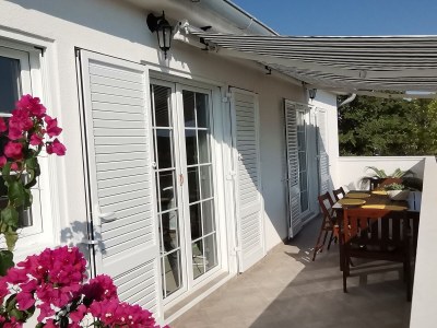 Apartment Two bedroom apartment with terrace and sea view Kampor, Rab A-24838-a - Outdoor photo 20