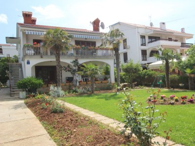 Holiday room with balcony Punat, Krk S-24848-a - Outdoor photo 8