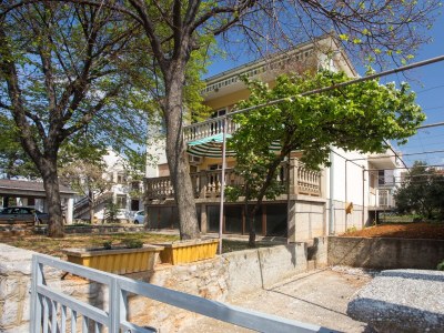 Apartment Three bedroom apartment with terrace Punat, Krk A-24852-a - Outdoor photo 2