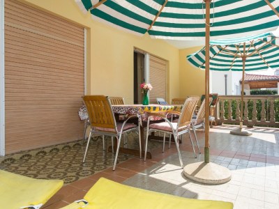 Apartment Three bedroom apartment with terrace Punat, Krk A-24852-a - Outdoor photo 24