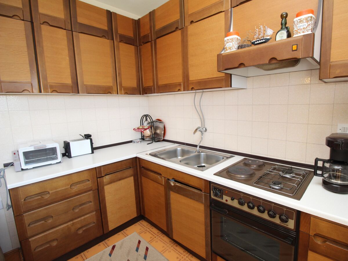 Apartment Two bedroom apartment with balcony and sea view Punat, Krk A-24863-a - Outdoor photo 4