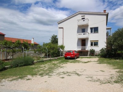 Apartment Two bedroom apartment with balcony and sea view Punat, Krk A-24863-a - Outdoor photo 2