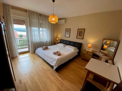 Apartment Two bedroom apartment with balcony and sea view Punat, Krk A-24863-a - Outdoor photo 5