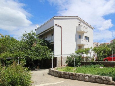 Apartment Two bedroom apartment with balcony and sea view Punat, Krk A-24863-a - Outdoor photo 10