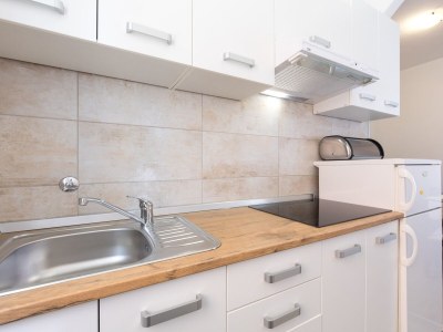 Apartment Two bedroom apartment with terrace Punat, Krk A-24864-a - Outdoor photo 9