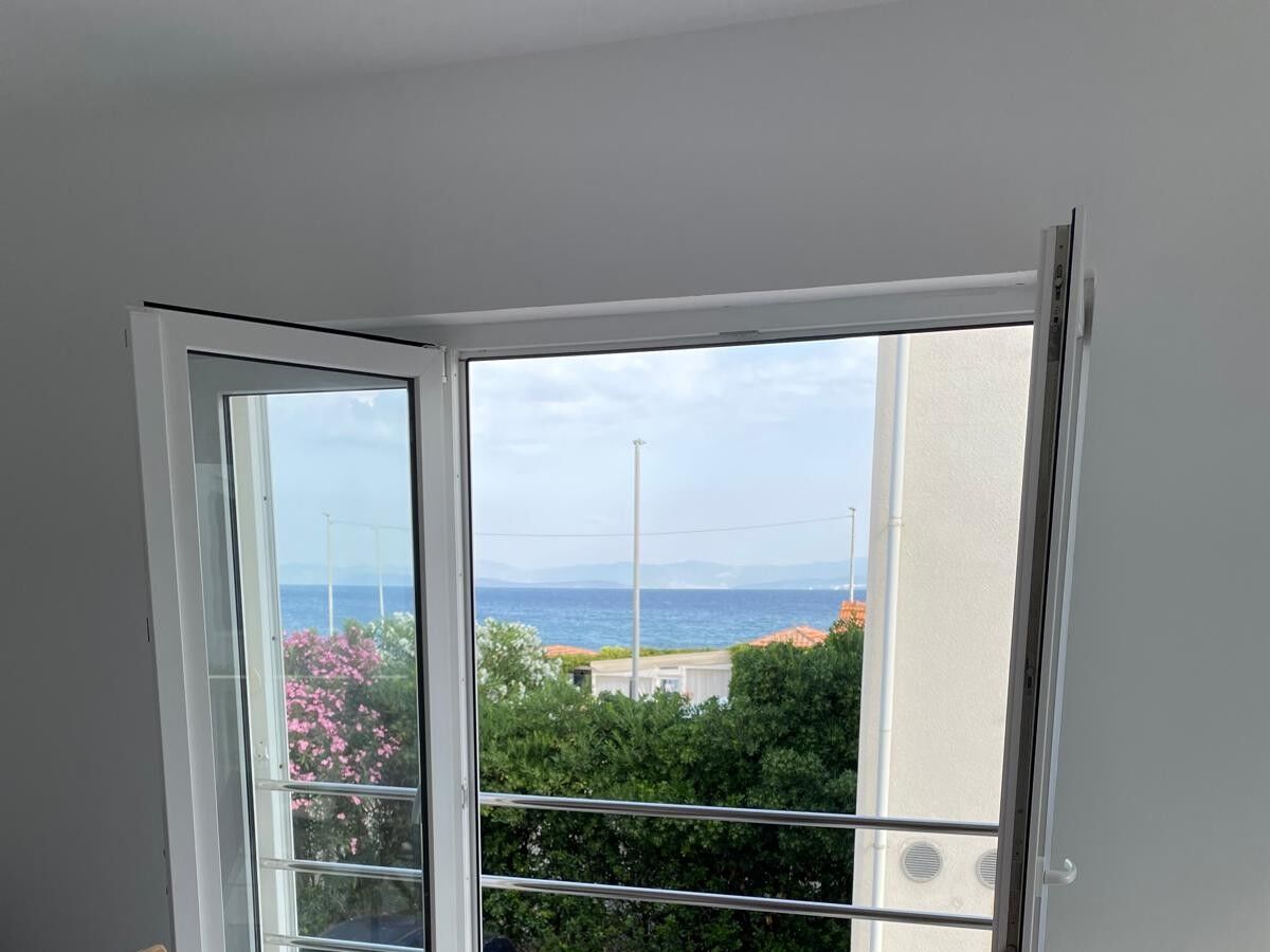 Apartment Two bedroom apartment near beach Mirca, Brač A-24865-a - Outdoor photo 3