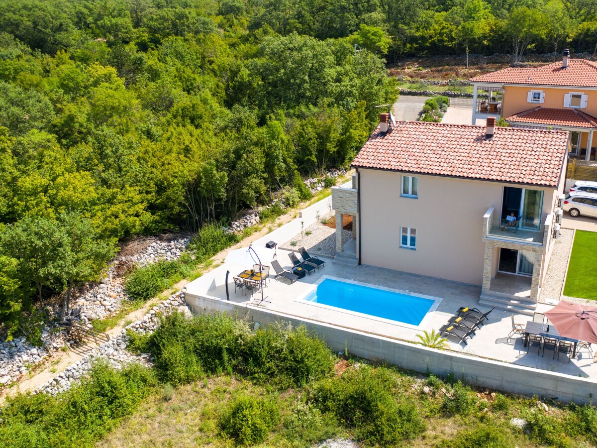 Apartment Two bedroom apartment with terrace Kremenići, Krk A-20676-a