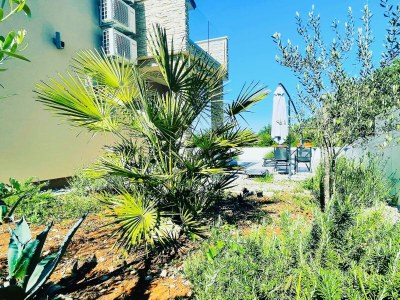 Apartment Two bedroom apartment with terrace Kremenići, Krk A-20676-a - Outdoor photo 6