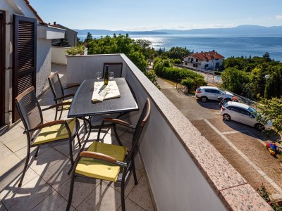 Apartment Three bedroom apartment with terrace and sea view Njivice, Krk A-20501-a - Outdoor photo 11